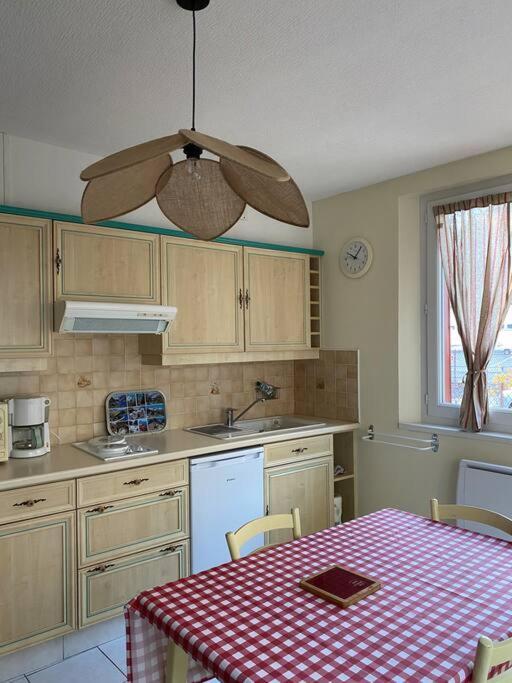 Appartement Au Centre Ville. Cauterets Bagian luar foto