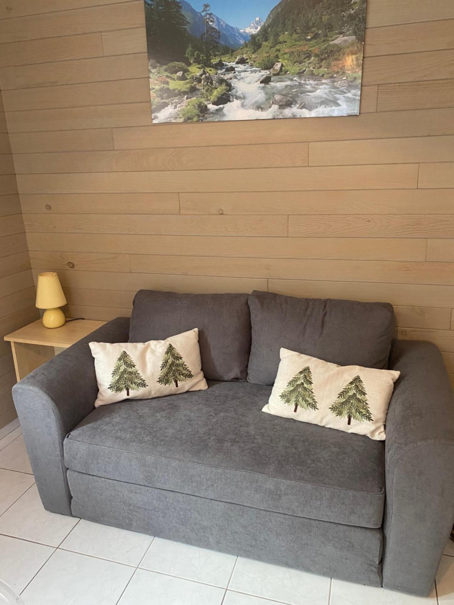 Appartement Au Centre Ville. Cauterets Bagian luar foto